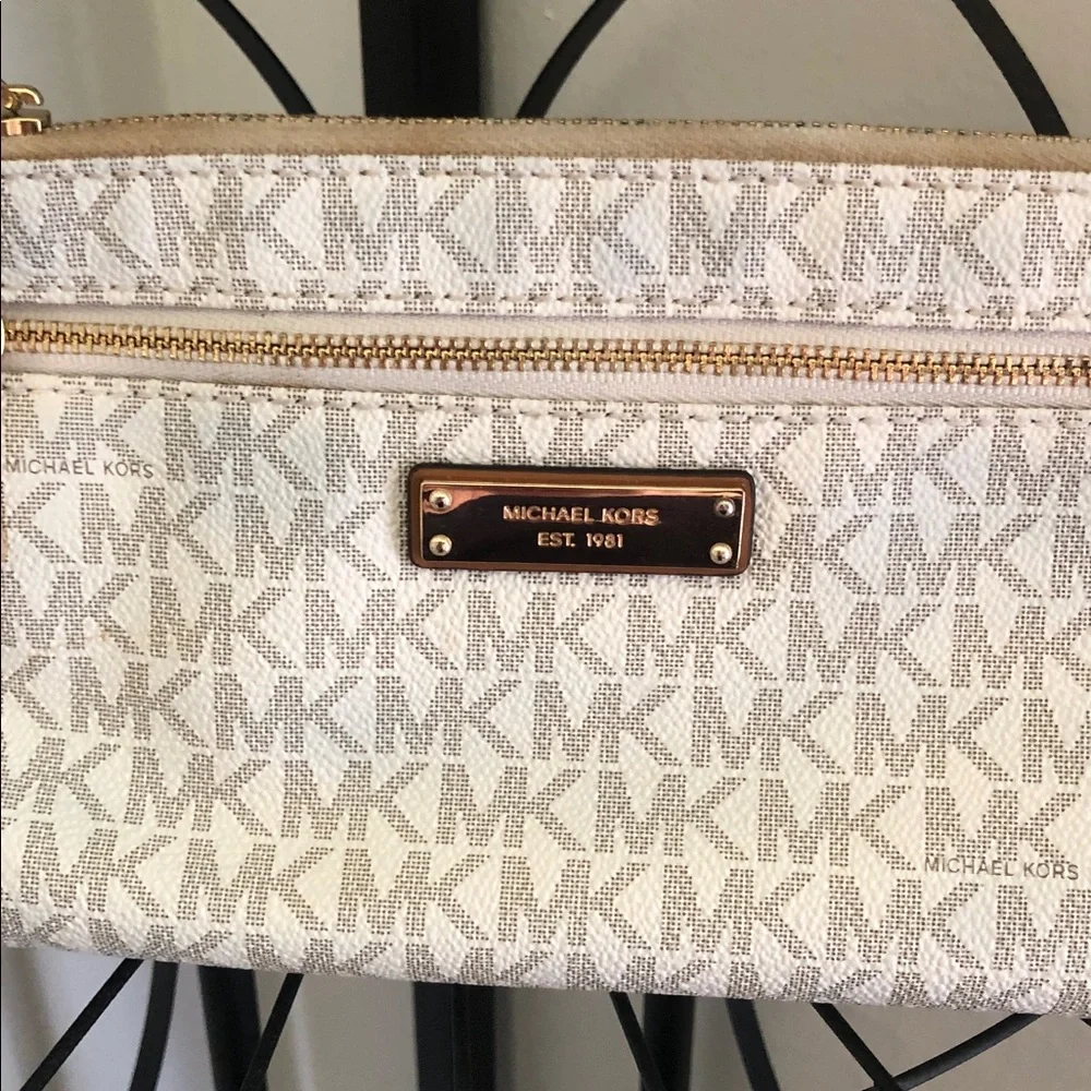 Michael Kors Cream and Brown Logo wristlet